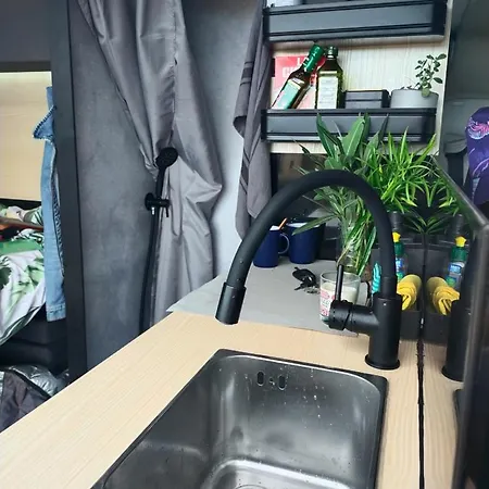 Camper Bronzita With Shower Дом отдыха *